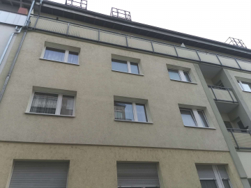 Bild - Großzügige 1-Zimmer-Wohnung in zentraler Lage mit Balkon