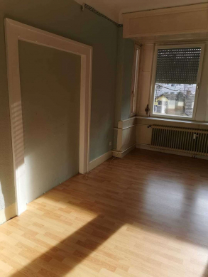 Bild - Geräumige 4-Zi.-Wohnung in Pforzheim-Nordstadt