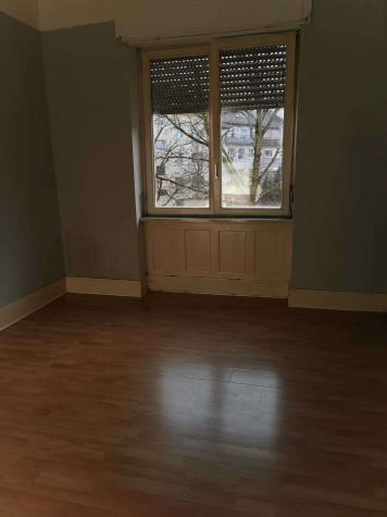 Titelbild - Geräumige 4-Zi.-Wohnung in Pforzheim-Nordstadt