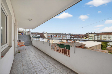 Bild - 2 nebeneinanderliegende 3-Zi.-Wohnungen mit Balkonen im Doppelpack