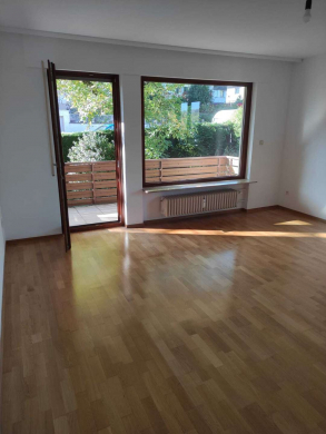 Bild - 3-Zimmer-Wohnung mit Balkon und Garage in ruhiger Lage von Pforzheim-Sonnenberg