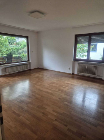 Titelbild - 3-Zimmer-Wohnung mit Balkon und Garage in ruhiger Lage von Pforzheim-Sonnenberg