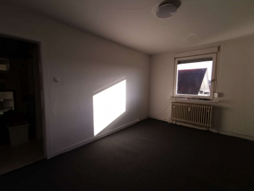 Bild - Einfache Wohnung in ruhiger Lage in Pforzheim – Huchenfeld