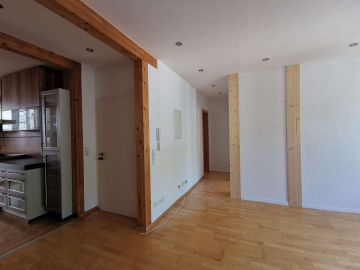 Familienfreundliche 4-Zimmer-Wohnung mit Charme in zentraler Lage – Dillweißenstein, 75180 Pforzheim, Wohnung