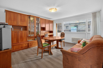 Bild - Helle 3-Zi.-Wohnung mit Einbauküche, Balkon in Pfhm-Oststadt