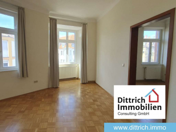 Bild - Gepflegte 4-Zimmer-Wohnung im 3. Stock (ohne Aufzug) in Pforzheim Nord mit zwei Balkonen