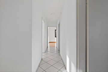 Flur - Zwei Wohnungen in Pfhm-Rodgebiet zu verkaufen