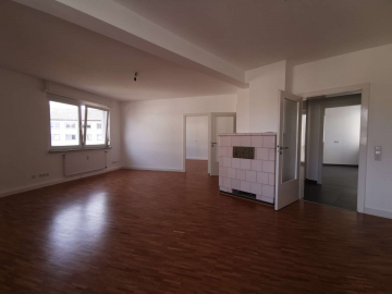 Bild - Helle 2-Zi.-Wohnung mit Balkon im Stadtzentrum