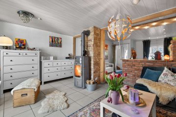 Bild - Saniertes Reihenmittelhaus in Pforzheim-Buckenberg