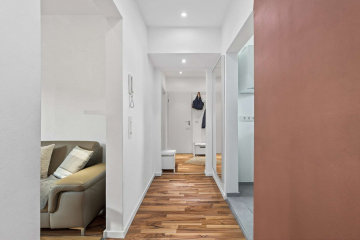 Bild - 4-Familienhaus, saniert – leerstehend ab 01.01.26 mit Hinterhaus & Potenzial für die ganze Familie