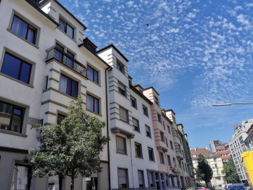 Bild - Großzügige 3–4-Zimmer-Wohnung mit Altbaucharme im 4. Obergeschoss – ab sofort frei