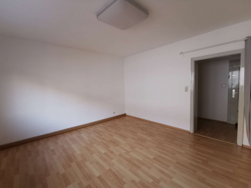 Bild - Gut geschnittene 3-Zi.-Wohnung in zentrumsnaher Lage in Pforzheim