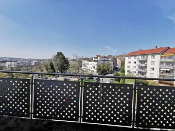 Bild - Moderne 4-Zimmer-Penthouse-Wohnung mit neuer EBK in zentraler Lage