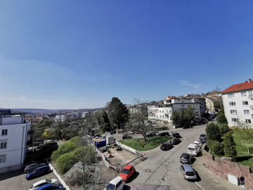 Bild - Moderne 4-Zimmer-Penthouse-Wohnung mit neuer EBK in zentraler Lage