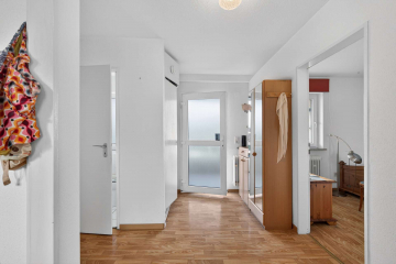 Bild - Großzügiger Balkon mit Terrassencharakter und helle Wohnräume in Pforzheim