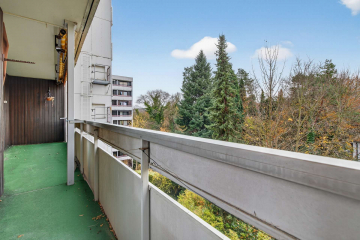 Weite, Licht und Blick – Wohnen oberhalb von Pforzheim, 75173 Pforzheim, Wohnung
