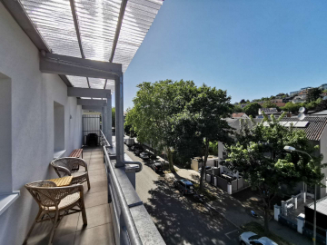 Bild - Komplett saniertes Haus – 2-Zi.-Wohnung mit Balkon in der Nordstadt