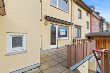 Bild - Ein Zuhause für Ihre kleine Familie – Gepflegtes Reihenmittelhaus am Fluss