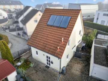 Ein Zuhause für die Familie – Einfamilienhaus in Pforzheim-Nord, 75177 Pforzheim, Einfamilienhaus