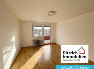 Gemütliche 2-Zi.-DG-Wohnung in Pforzheim-Oststadt, 75175 Pforzheim, Etagenwohnung