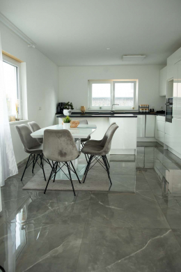 Küche - Zweifamilienhaus mit Einliegerwohnung – Flexibilität -Raum für Familie und Zukunft in Birkenfeld