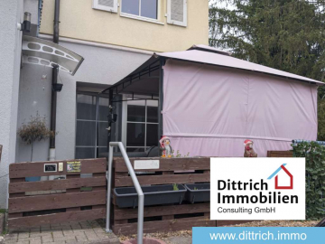 Große 2-Zi-Einliegerwohnung mit kleiner Terrasse in Birkenfeld zu vermieten!, 75217 Birkenfeld, Erdgeschosswohnung