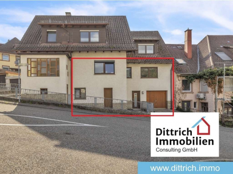 Titelbild - Geräumige 3-Zimmer-ETW mit eigenem Eingang mit Terrasse und Gartenanteil – Pforzheim