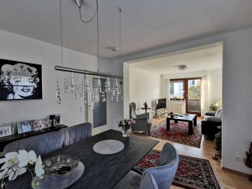 Pfhm-Rodgebiet: 2 x 3-Zi.-Whg, frei 01.01.2026 in einem 4-Parteienhaus, 75172 Pforzheim, Wohnung