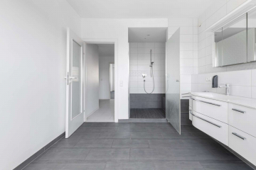 Bild - Ideal zum Wohnen und Arbeiten oder für gewerbliche Nutzung in zentraler Lage