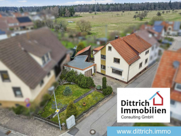 1-2 Familienhaus mit Entwicklungspotenzial in Schellbronn (Neuhausen), 75242 Neuhausen, Zweifamilienhaus