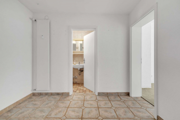 Bild - Gelegenheit: 3 Wohnungen mit Garagengrundstück in perfekter Lage!