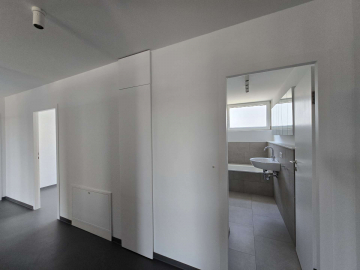 Flur - Wohnqualität mit Raum und Ruhe in Pforzheim-Weiherberg