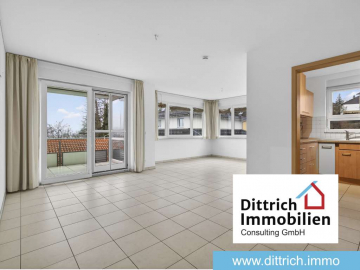 Helle 3-Zi.-Wohnung mit großem Balkon in ruhigem Haus in Pfhm- West, 75179 Pforzheim, Etagenwohnung