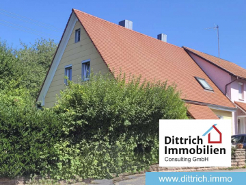 Bild - Charmante Haushälfte mit Garten und solider Bausubstanz in Feldrennach