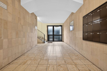 Bild - Wohn- und Geschäftshaus mit 18 Wohneinheiten und Café Pforzheim Nordstadt